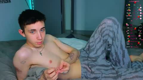 Snapshot of batarol0 chatting on October 16, 2025, 3:35 pm mett online show from October 16, 2025, 3:35 pm