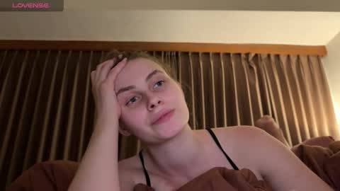 Katrin online show from May 14, 2026, 11:28 am