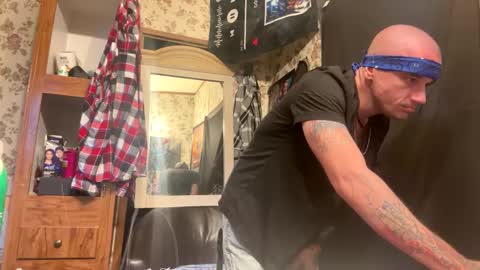 Snapshot of battlewolfxx chatting on January 6, 2025, 9:54 pm battlewolfxx online show from January 6, 2025, 9:54 pm