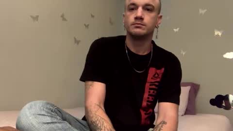 Snapshot of battlewolfxx chatting on November 6, 2025, 8:15 am battlewolfxx online show from November 6, 2025, 8:15 am