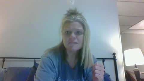 Baylee online show from September 24, 2025, 2:09 pm