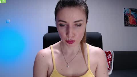 bb__bonami_ online show from April 25, 2026, 3:42 pm