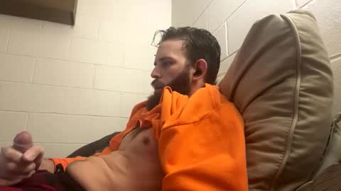 Snapshot of bbcjames777 chatting on December 3, 2025, 9:18 am bbcjames777 online show from December 3, 2025, 9:18 am