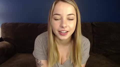 bbgirlnextdoor online show from November 10, 2025, 7:24 pm