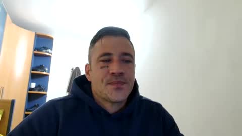 BB Namelezz online show from October 29, 2025, 6:37 am