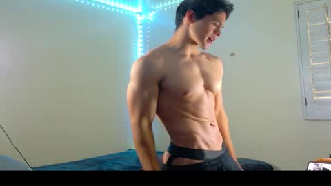 unknown online show from November 24, 2025, 11:15 pm