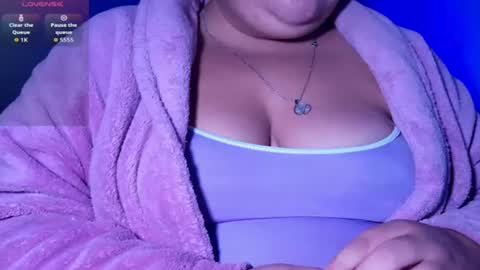Snapshot of bbwroyalttty chatting on June 23, 2026, 12:52 am The girl next door online show from June 23, 2026, 12:52 am