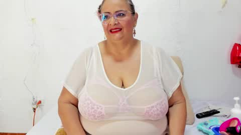 Salome online show from April 8, 2026, 7:47 pm