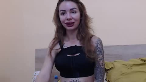 Snapshot of bbymelissa chatting on October 16, 2025, 7:53 am Melissa online show from October 16, 2025, 7:53 am