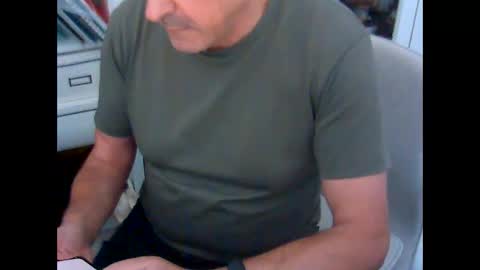 Snapshot of bcn1959 chatting on December 5, 2024, 2:00 pm bcn1959 online show from December 5, 2024, 2:00 pm