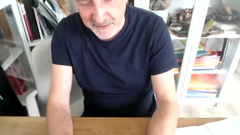 Snapshot of bcn1959 chatting on February 25, 2025, 11:30 am bcn1959 online show from February 25, 2025, 11:30 am