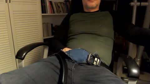 bd online show from November 8, 2025, 9:57 pm