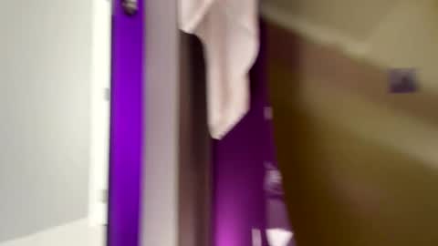 BDBandit93 online show from December 22, 2024, 1:33 pm