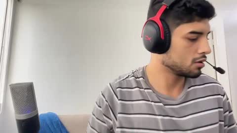 Snapshot of bdever7 chatting on April 14, 2026, 7:20 pm bdever7 online show from April 14, 2026, 7:20 pm