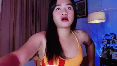 Marie  online show from February 26, 2025, 11:20 am