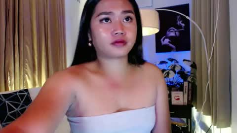 Marie  online show from March 10, 2025, 8:59 am