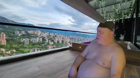 Snapshot of bear4muscle chatting on February 21, 2025, 1:22 am Dookie online show from February 21, 2025, 1:22 am