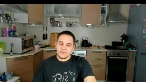 Snapshot of bear_beer130 chatting on April 24, 2026, 2:08 pm bear_beer130 online show from April 24, 2026, 2:08 pm