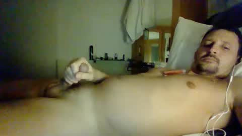 bearboudior online show from December 14, 2025, 11:42 pm