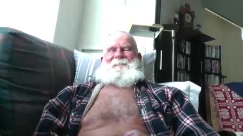 beardbushy online show from May 10, 2026, 3:50 pm