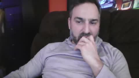 beardedambition online show from March 1, 2025, 7:26 pm