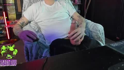 Snapshot of beastbxy chatting on March 9, 2025, 9:02 am beast bxy online show from March 9, 2025, 9:02 am