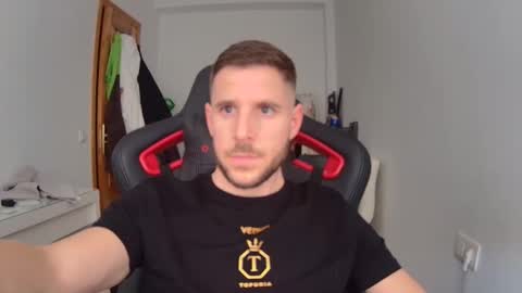 beastcumcam online show from March 20, 2026, 3:17 pm