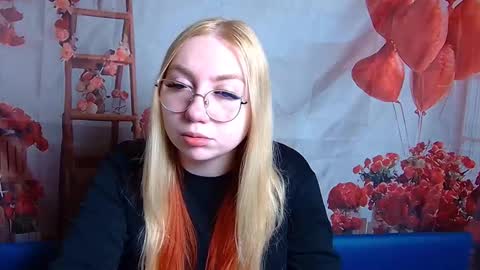 BeatriceFlyy online show from February 19, 2026, 12:23 pm
