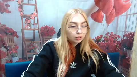 BeatriceFlyy online show from May 2, 2026, 1:49 pm