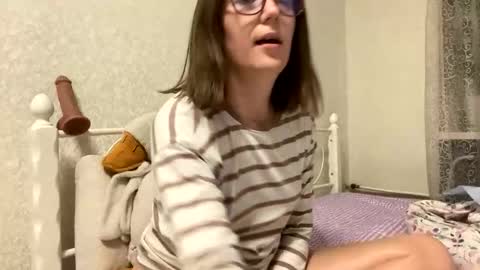 BeatriceTender online show from October 29, 2025, 7:59 pm