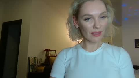 Beautifulkollette online show from January 9, 2025, 8:01 pm