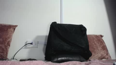 Snapshot of beautifull_wild_girl chatting on March 8, 2025, 10:24 pm maria online show from March 8, 2025, 10:24 pm
