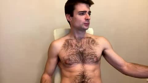 Nik online show from October 20, 2025, 7:31 am