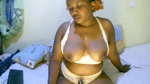 beautifulpeach2 online show from February 25, 2025, 2:03 am