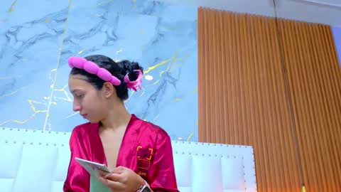 Snapshot of beautifulskinny18 chatting on September 14, 2025, 8:08 pm Shalom  online show from September 14, 2025, 8:08 pm