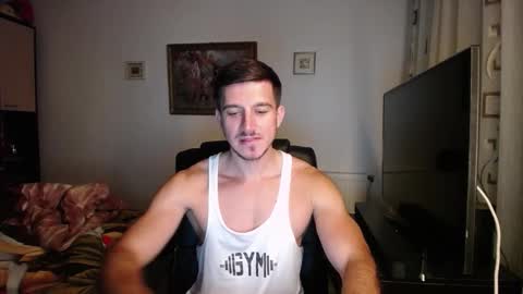 Snapshot of beauty_hard_beast chatting on October 3, 2025, 12:57 pm Mia and Jake online show from October 3, 2025, 12:57 pm