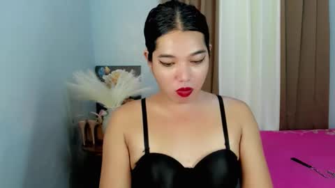 beautyqueens_cum online show from April 7, 2026, 4:51 pm