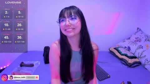 Snapshot of becca_be_ chatting on January 9, 2025, 2:43 am Becca is here online show from January 9, 2025, 2:43 am