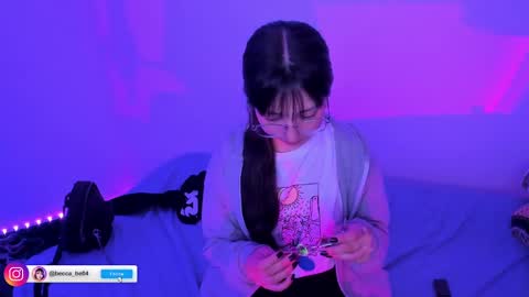 Snapshot of becca_be_ chatting on January 14, 2025, 1:36 am Becca is here online show from January 14, 2025, 1:36 am