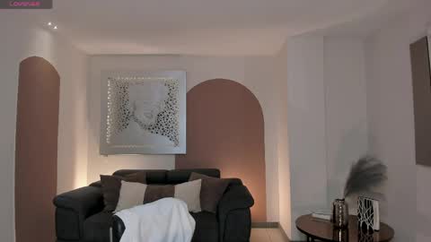 Am Becca online show from April 8, 2026, 12:16 pm