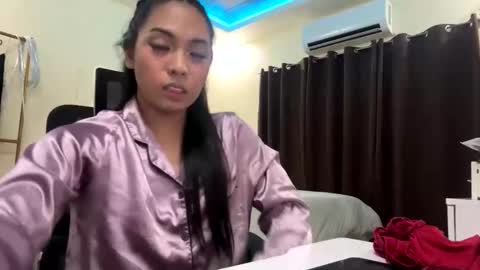 Snapshot of becinapia15 chatting on September 22, 2025, 4:31 pm becinapia15 online show from September 22, 2025, 4:31 pm