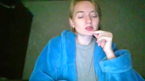 Snapshot of beckixjewelqw chatting on April 28, 2026, 10:53 am BeckiXJewelqw online show from April 28, 2026, 10:53 am