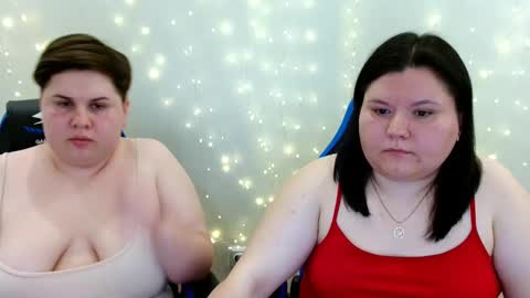 BeckyAndEllen online show from May 19, 2026, 6:25 pm