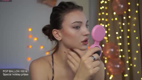 Melissa online show from December 18, 2025, 11:16 am