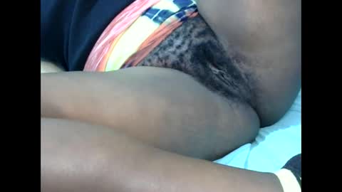 Snapshot of beckyswee chatting on September 17, 2025, 7:43 am beckyswee online show from September 17, 2025, 7:43 am