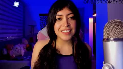 Snapshot of bedroomeyess chatting on February 28, 2025, 1:47 am Amber UwU IM MOVING AND IS CRAZY ILL BE BACK VERY SOON 3 MISS YA ALREADY online show from February 28, 2025, 1:47 am