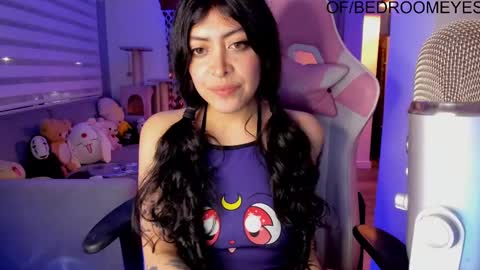 Snapshot of bedroomeyess chatting on February 28, 2025, 4:54 am Amber UwU IM MOVING AND IS CRAZY ILL BE BACK VERY SOON 3 MISS YA ALREADY online show from February 28, 2025, 4:54 am