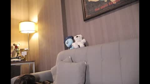 bee_thai online show from February 16, 2026, 4:14 pm