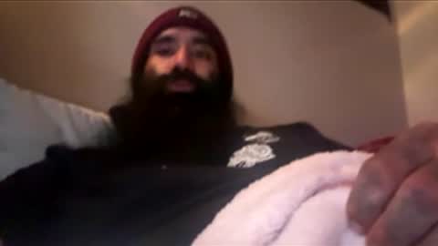 beegeezie032916739029 online show from February 2, 2026, 7:18 am