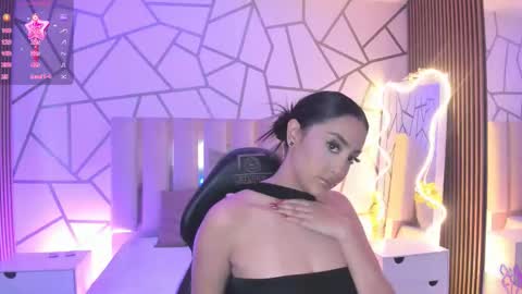 Snapshot of beella_tay1 chatting on February 20, 2026, 10:21 pm BELLA online show from February 20, 2026, 10:21 pm